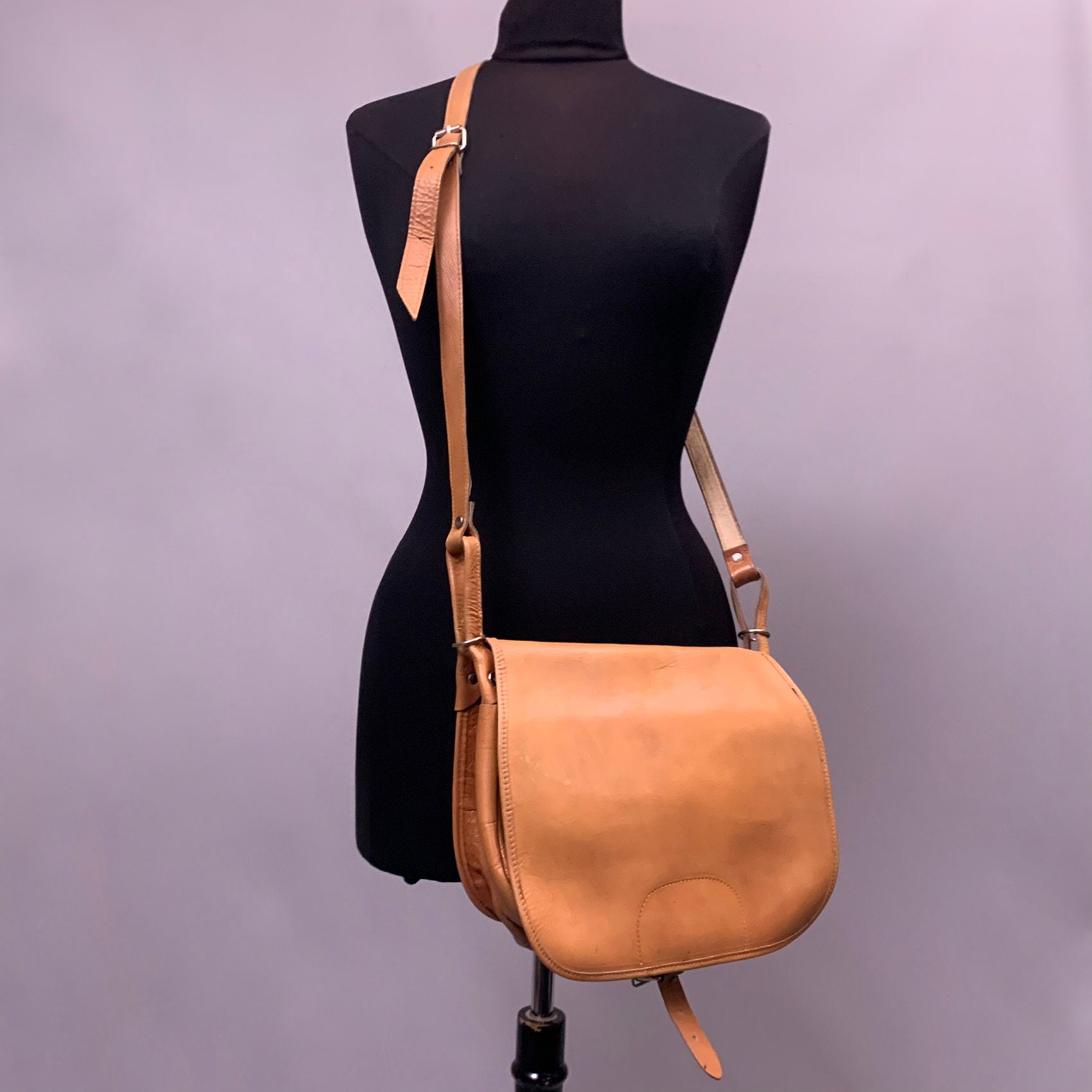 leather saddle bag