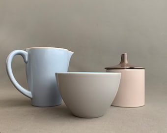 ヴィンテージ　POOLE プールポタリー ボウル5枚セット Vintage 5-piece Collection of Poole Pottery - Etsy Canada