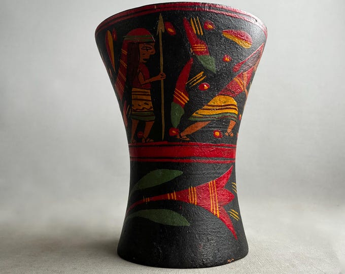 Handpainted Inca Wooden 'KERO'  Drinking Vessel Traditional Ceremonial Hand Carved
