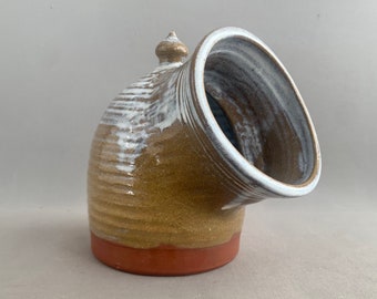 studio pottery salt pig