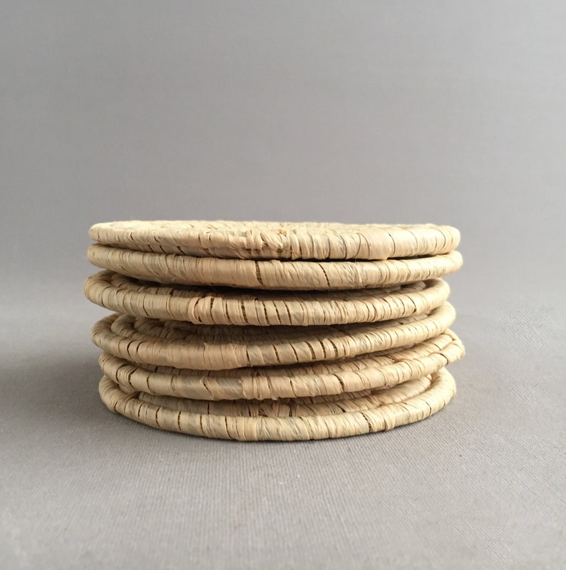 Set of 6 raffia coasters