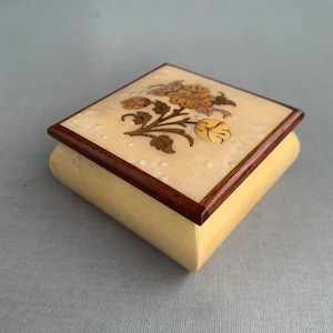 Sorrento wood inlay jewel box