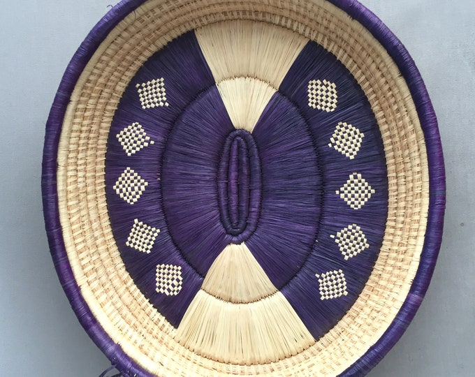 woven basket tray