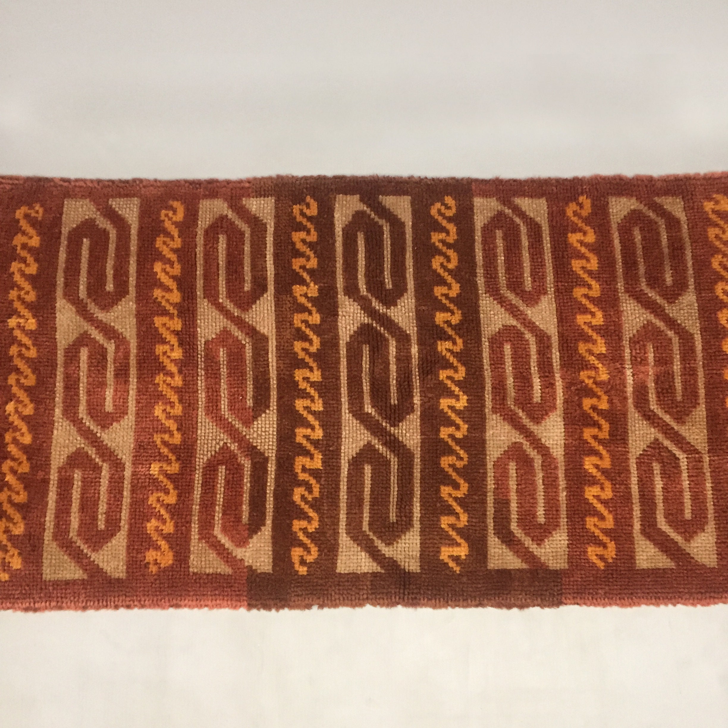 1960s pure wool latch hook rug