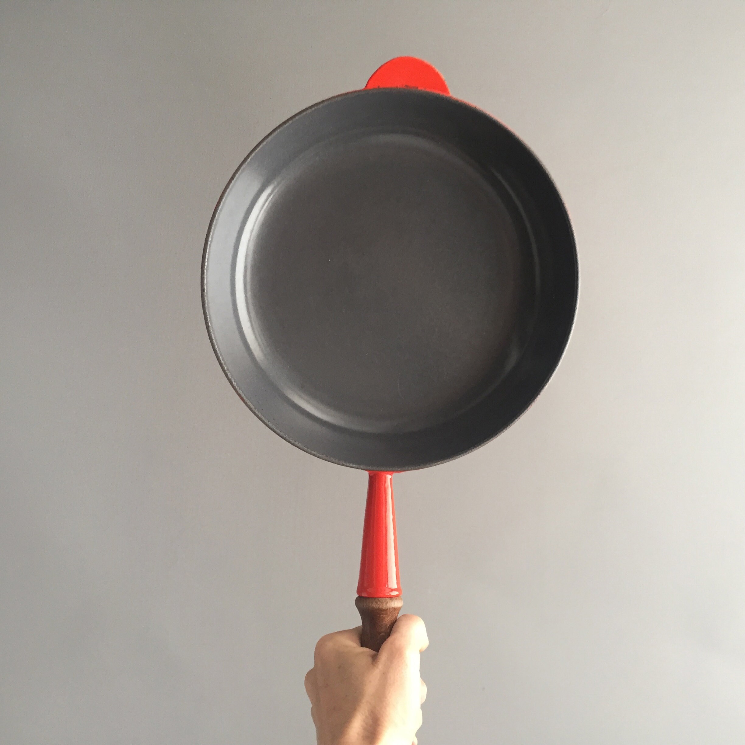 Cast iron frying pan made in france