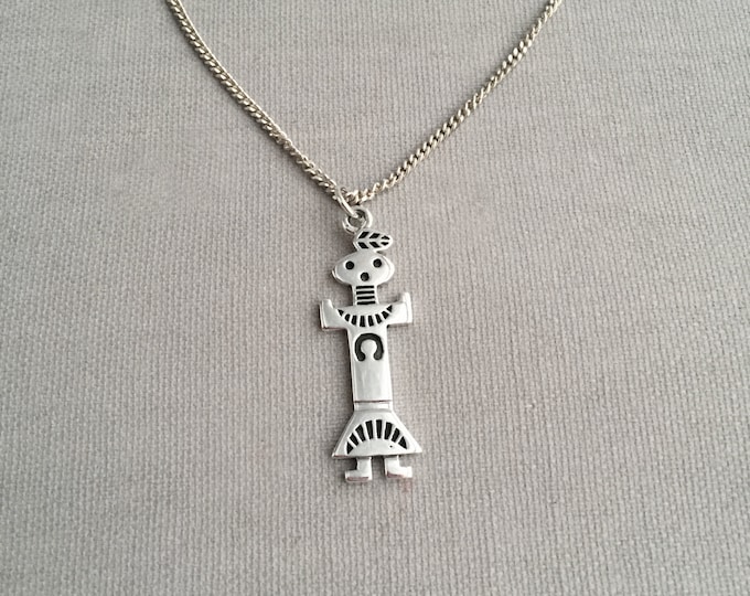 Navajo Yeii Spirit silver Charm on chain (925 )