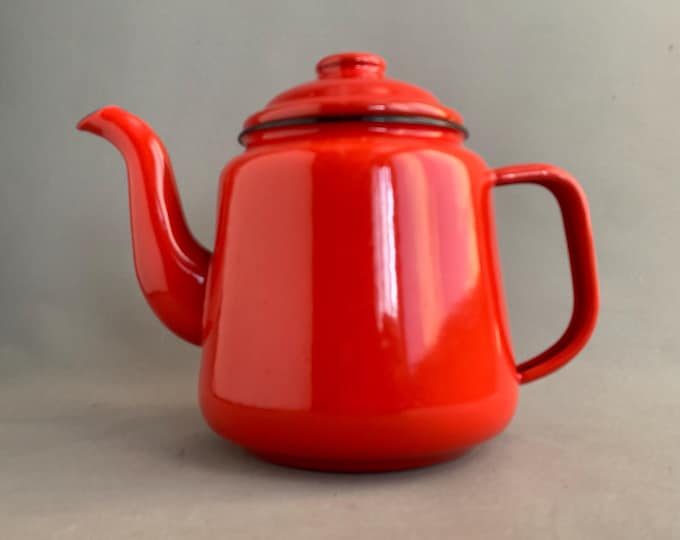 enamel tea pot bright red