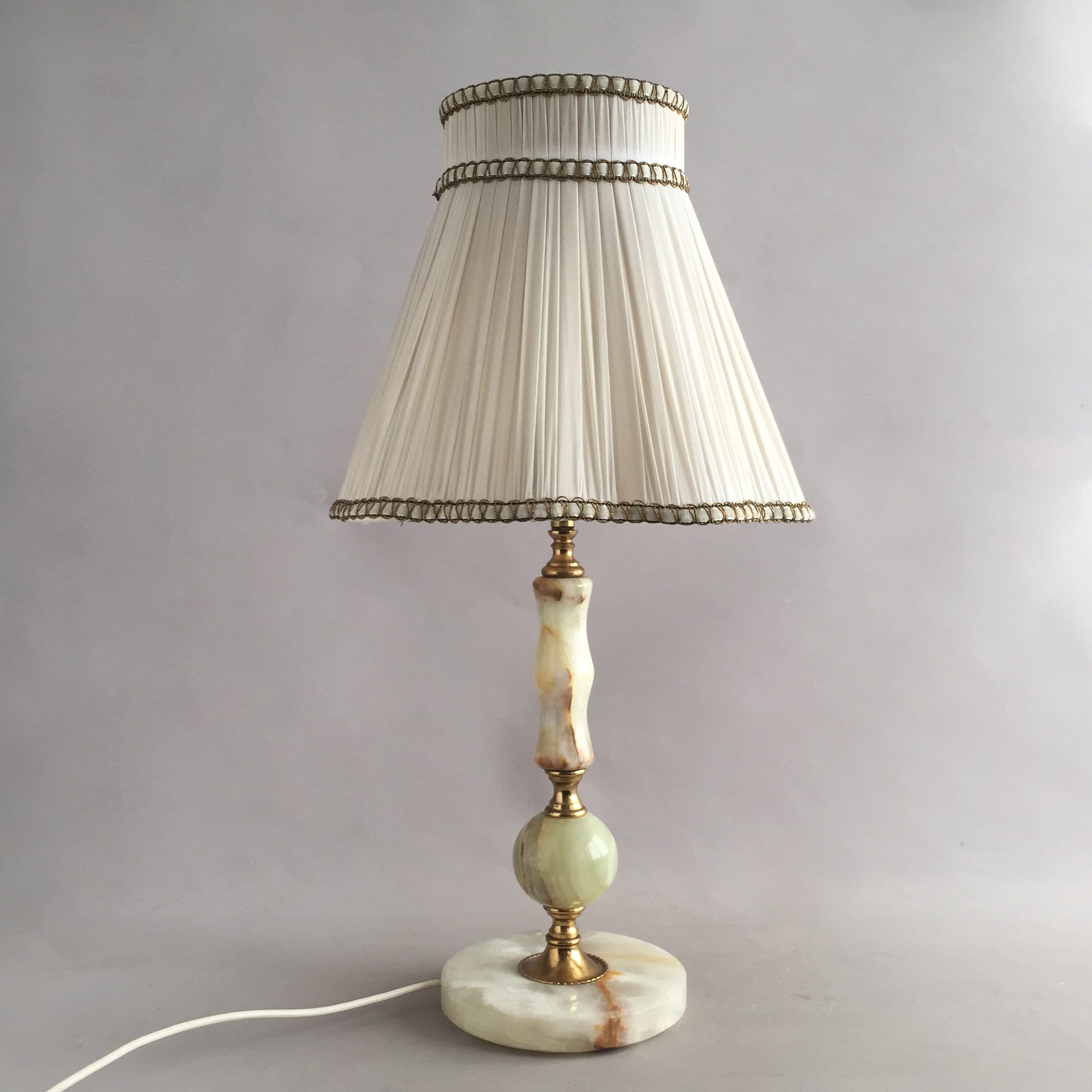 1950s Onyx Table Lamp And Shade, How Much Is Table Lamp Shades Measured In Cm
