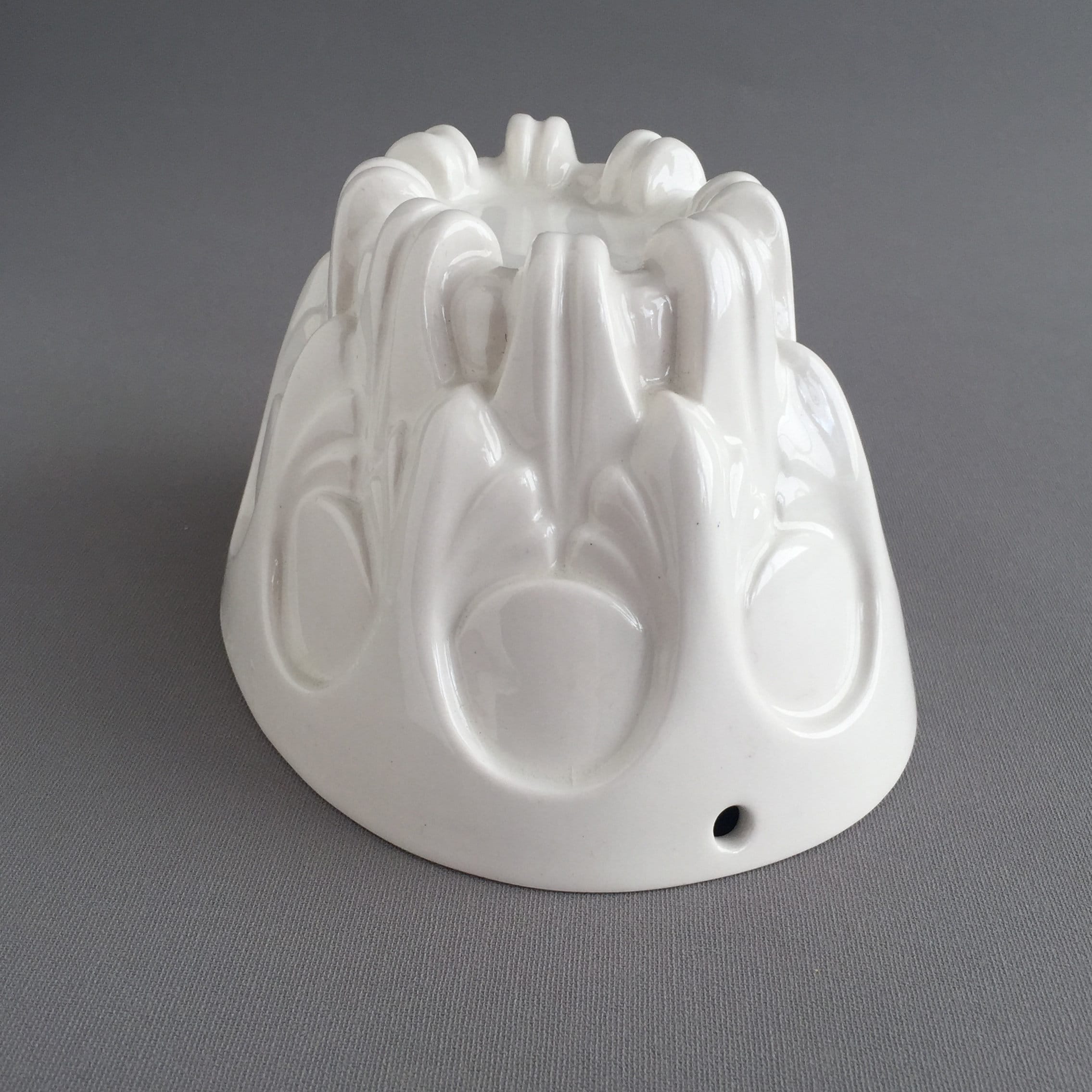Burleigh ironstone ceramic jelly mould