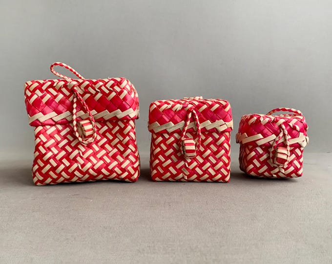 set of 3 woven nesting cubes