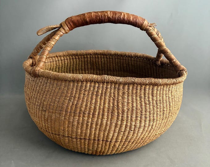 Bolga basket