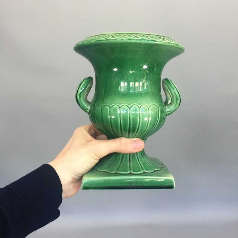 1950s Green ceramic Urn by Elaine Goddard
