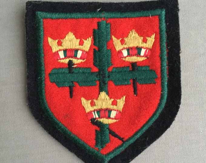 vintage colchester coat of arms patch
