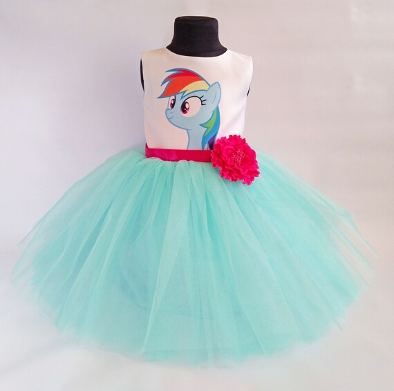 dress pony