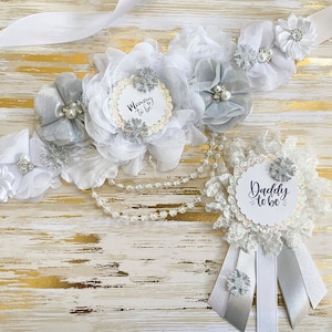 White and Silver Snowflake Baby Shower Mom to be Sash, Winter Baby Shower Maternity Sash, Sash for Winter Baby Shower, Snow Cold Baby Shower