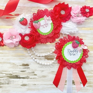 Strawberry Baby Shower Mommy to be Sash, Spring Strawberry Maternity Sash for Mommy to be, Red and Pink Strawberry Baby Shower Sash