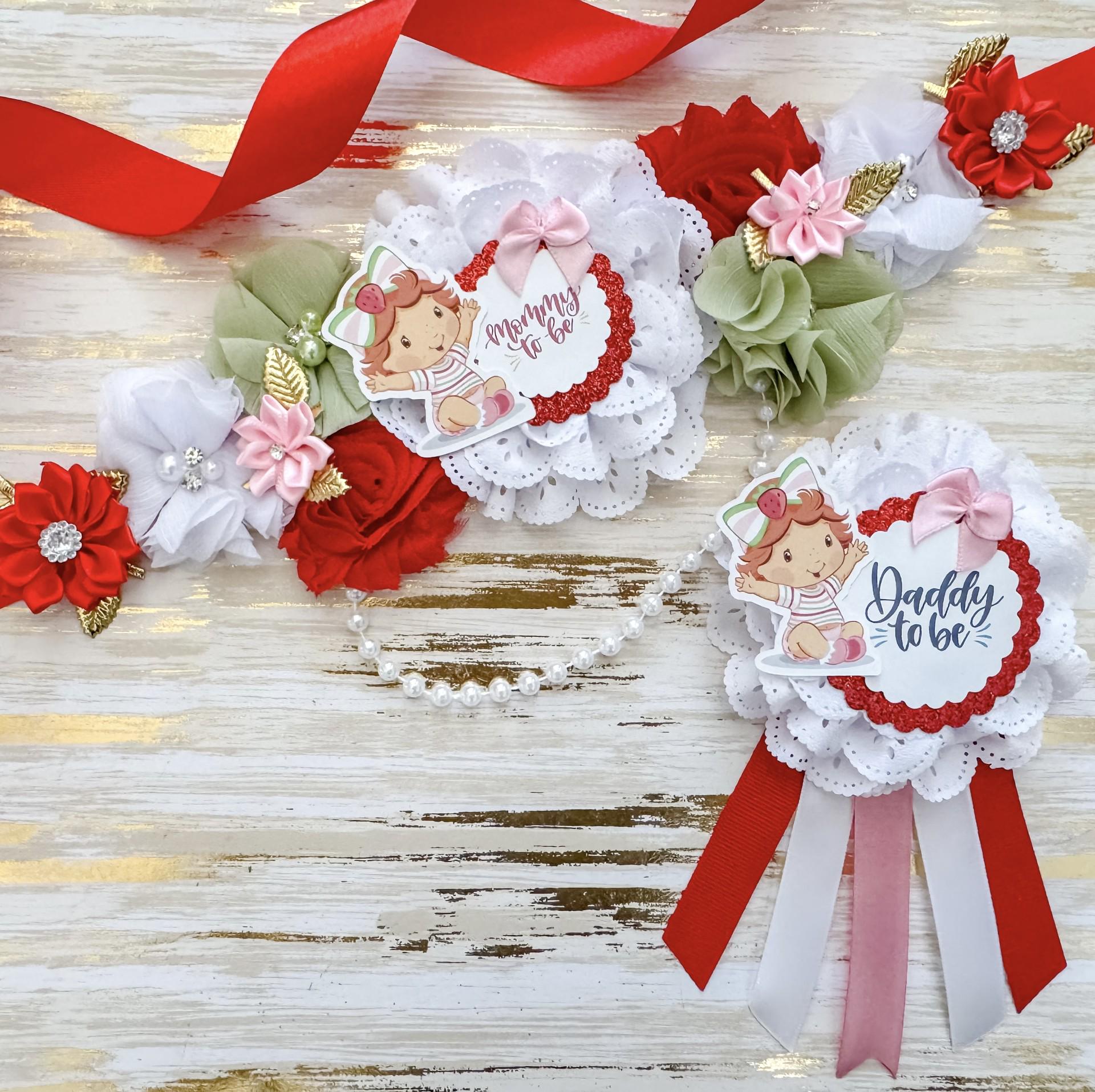Strawberry Shortcake Mommy to Be Sash & Daddy to Be Pin Set Baby