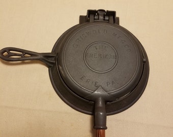 Antique 1880 Griswold #8 Cast Iron Waffle Iron