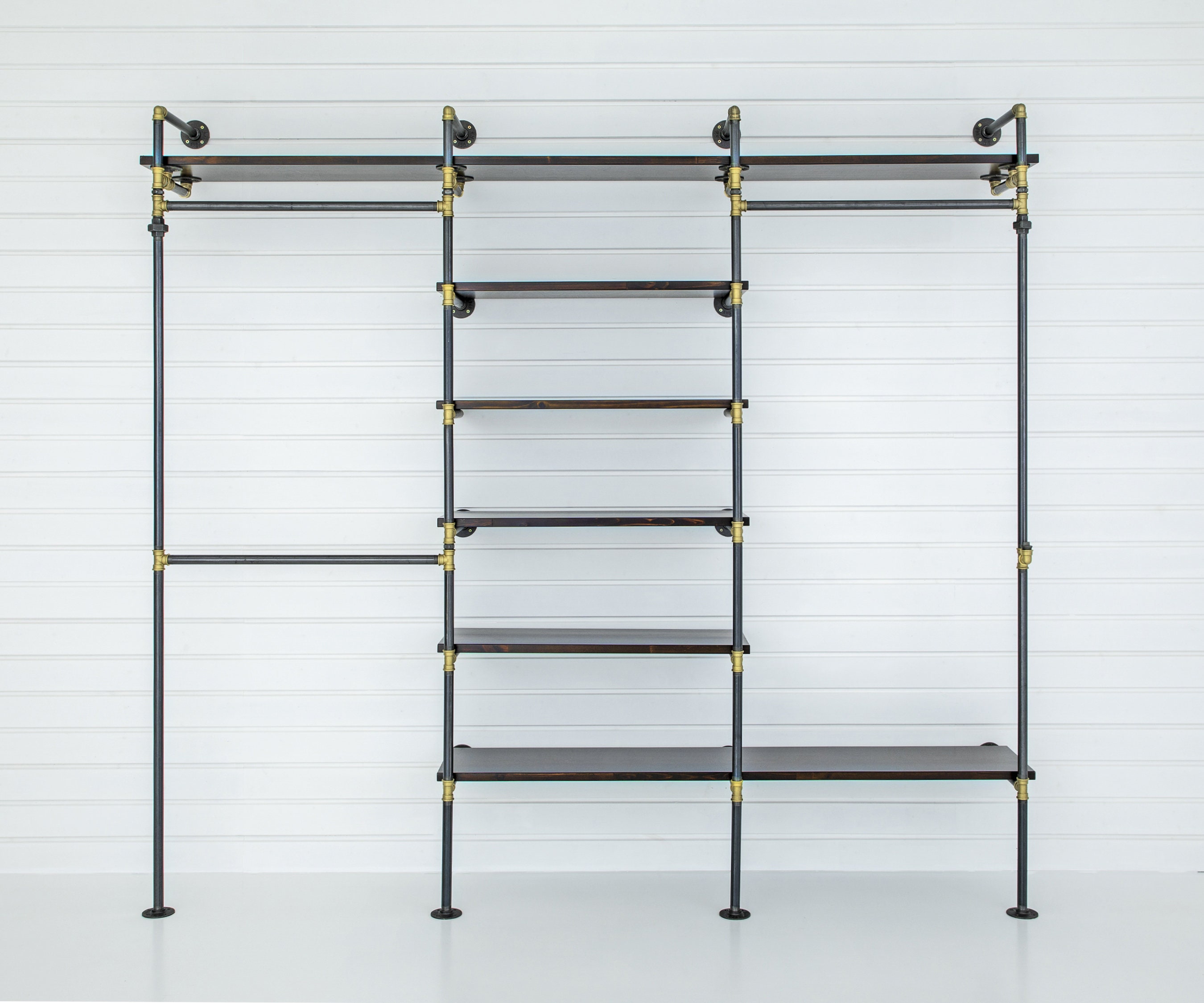 HKaikzo Sistema armadio a parete 215,9 cm H × 203 cm, appendiabiti industriale per tubi per cabina armadio con 6 ripiani, appendiabiti resistente, montaggio codificato a colori, 3 opzioni di layout