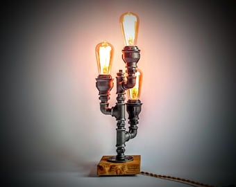 Table lamp, Edison table lamp, Edison lamp, Steampunk lamp, Industrial lighting, Gifts for man on light brown wooden base