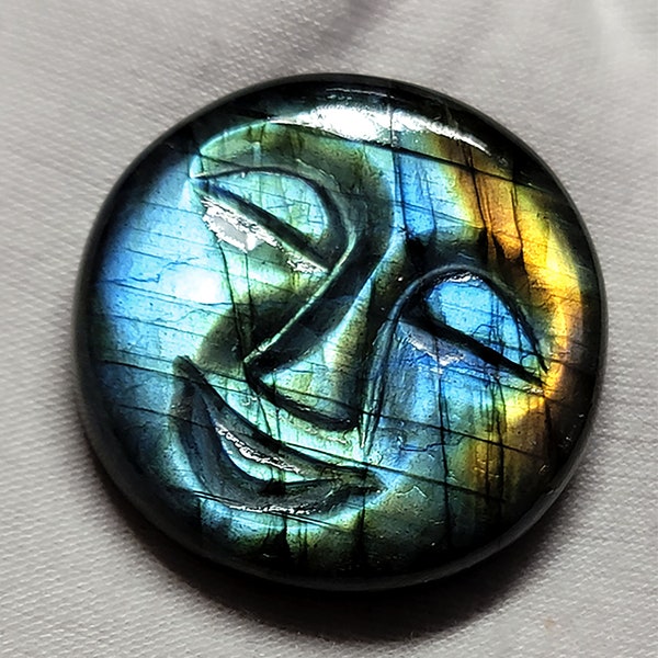 Round Rainbow Labradorite Hand Carved Smiling Moon Face Cabochon Rare Cross Twinning