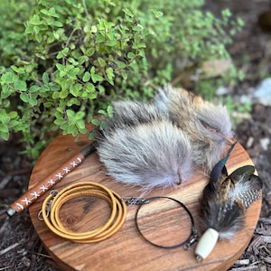 Handmade Cat Wand Toy Set: Natural Feather & Fur Teaser