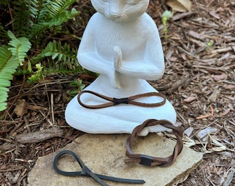 NEW STYLE: Leather Toss, Scatter and Chase Cat Toys - Circles/Flippies/Infinity Shapes