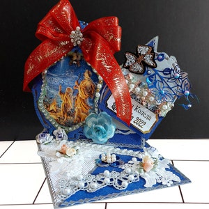 Luxus, Heiligabend Karte mit dem Vitleem Stern. Personalisierte, Stille Nacht, Staffelei 3D Karte mit bedrucktem rotem Band, Broschen, Perlen, Spitze.