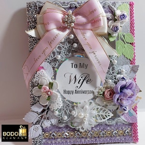 Romántica, tarjeta de flores para ella. Tarjeta de cumpleaños personalizada. Tarjeta de amor única y personalizada.  Tarjeta de aniversario en caja. Tarjeta de día de Vallentines.