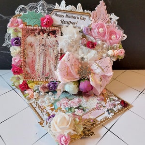 Tarjeta personalizada para el Día de la Madre. Tarjeta de caballete 3D de lujo para mamá, abuela o abuela. Tarjeta de amor personalizada para ella. Retro, Feliz Día de la Madre. Las 3 Gracias.
