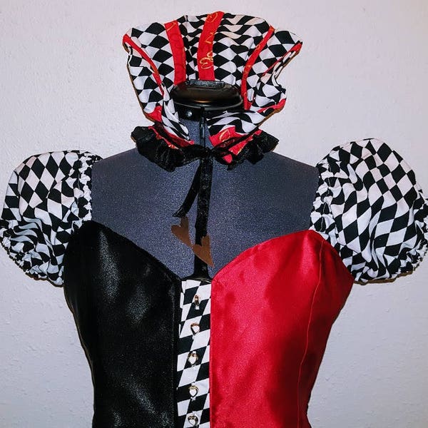 Royal Red Queen Costume