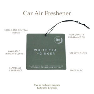 Puede incluir: Ambientador de coche verde con texto blanco que dice "White Tea + Ginger". El ambientador est&aacute; hecho a mano y fabricado en BC. Est&aacute; disponible en muchos aromas y dura hasta 2-3 semanas.