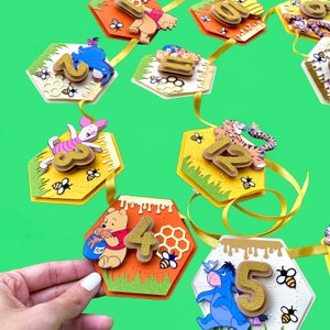 Banner de hitos de Winnie the Pooh, banner de fotos mensual de Winnie the Pooh, cumpleaños de Winnie the Pooh, fiesta de Winnie Pooh, fiesta temática de Winnie Pooh