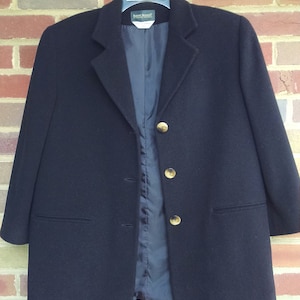 Elegant Black Wool Ladies&#39; Short Jacket