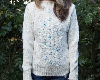 VINTAGE 1980s Cream Floral Knit Sweater