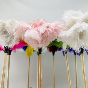 NEW Display First Grade Ostrich Feather Duster 40 Grm Head 60cm Overall ...