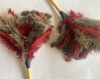 Set of 2 first-grade ostrich feather dusters in 2 tone- 75 natural-25 percent  dyed feathers as selected