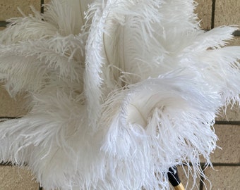 Extra large feather head white ostrich feather display duster wood stained handle 90cm ( 36 inches ) overall