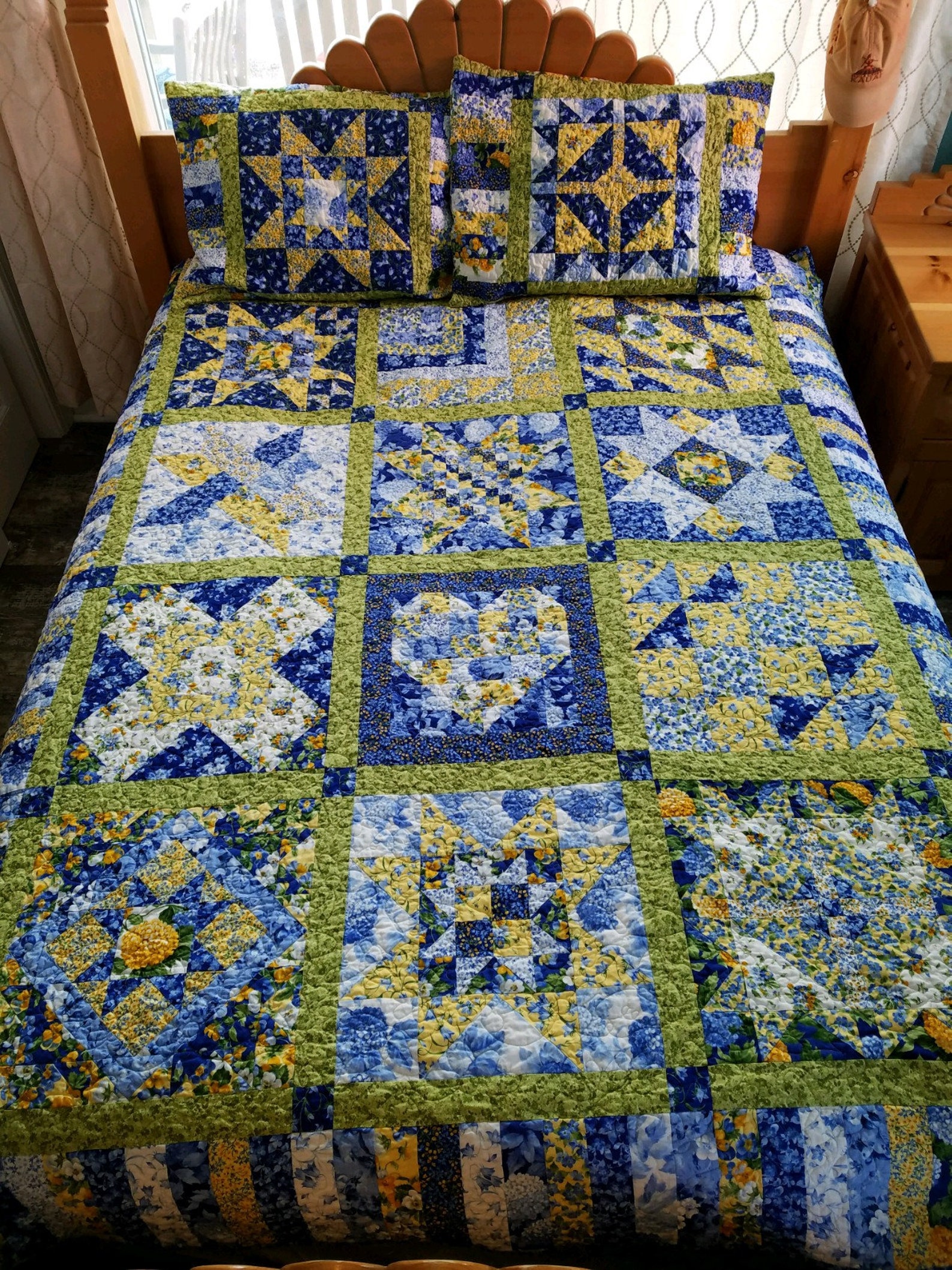 Moda Summer Breeze Queen Quilt Including Two King Size Pillow Etsy