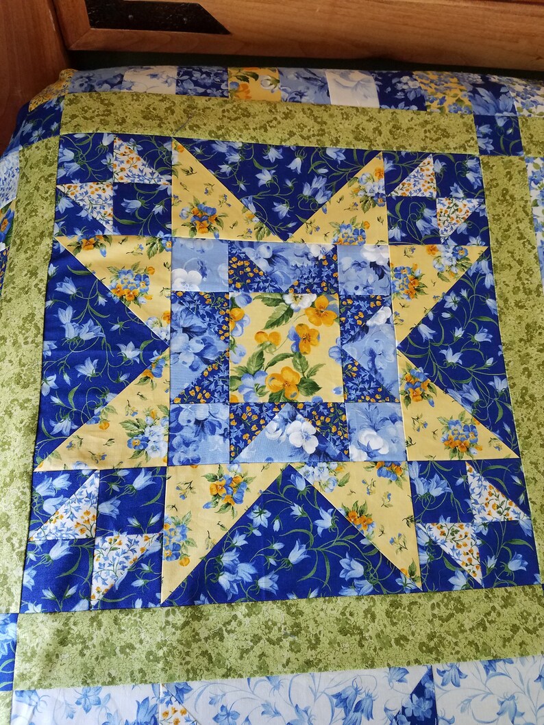 Moda Summer Breeze Queen Quilt Including Two King Size Pillow Etsy