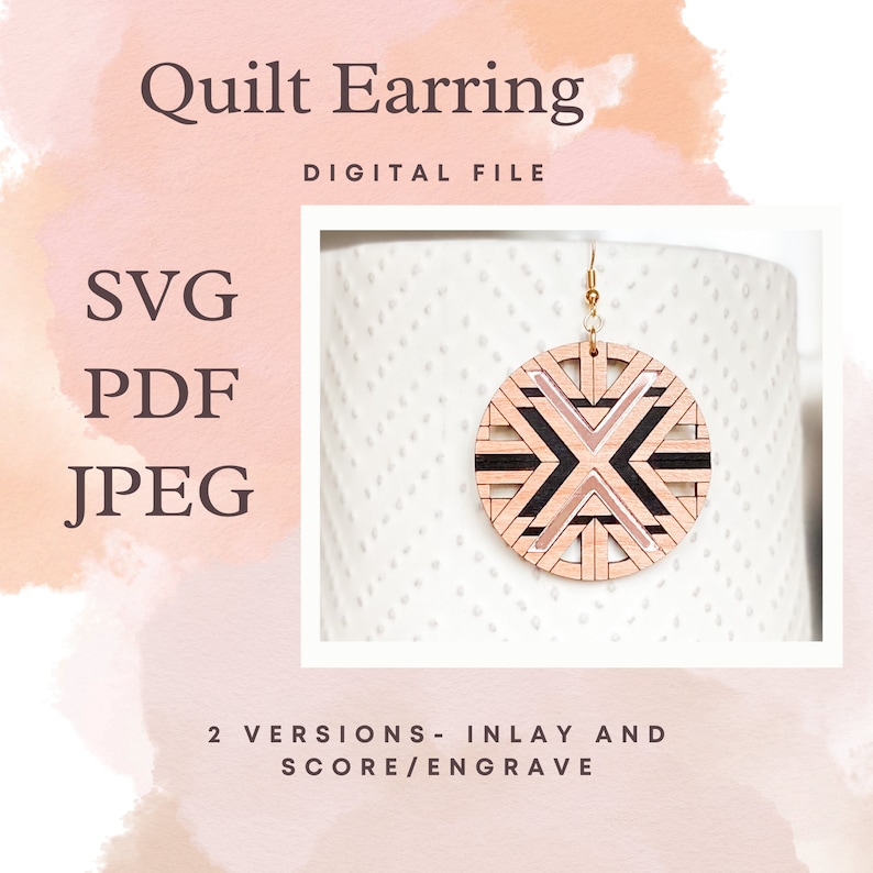 Może przedstawiać: Cyfrowy plik z wzorem kolczyka Quilt, SVG, PDF, JPEG. Dwie wersje: intarsja i grawerowanie. Kolczyk to okrągły drewniany element z geometrycznym wzorem w kolorze czarnym, białym i r&oacute;żowym.