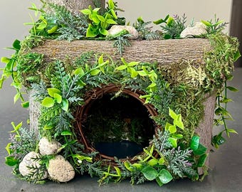Hobbit House Reptile Hide