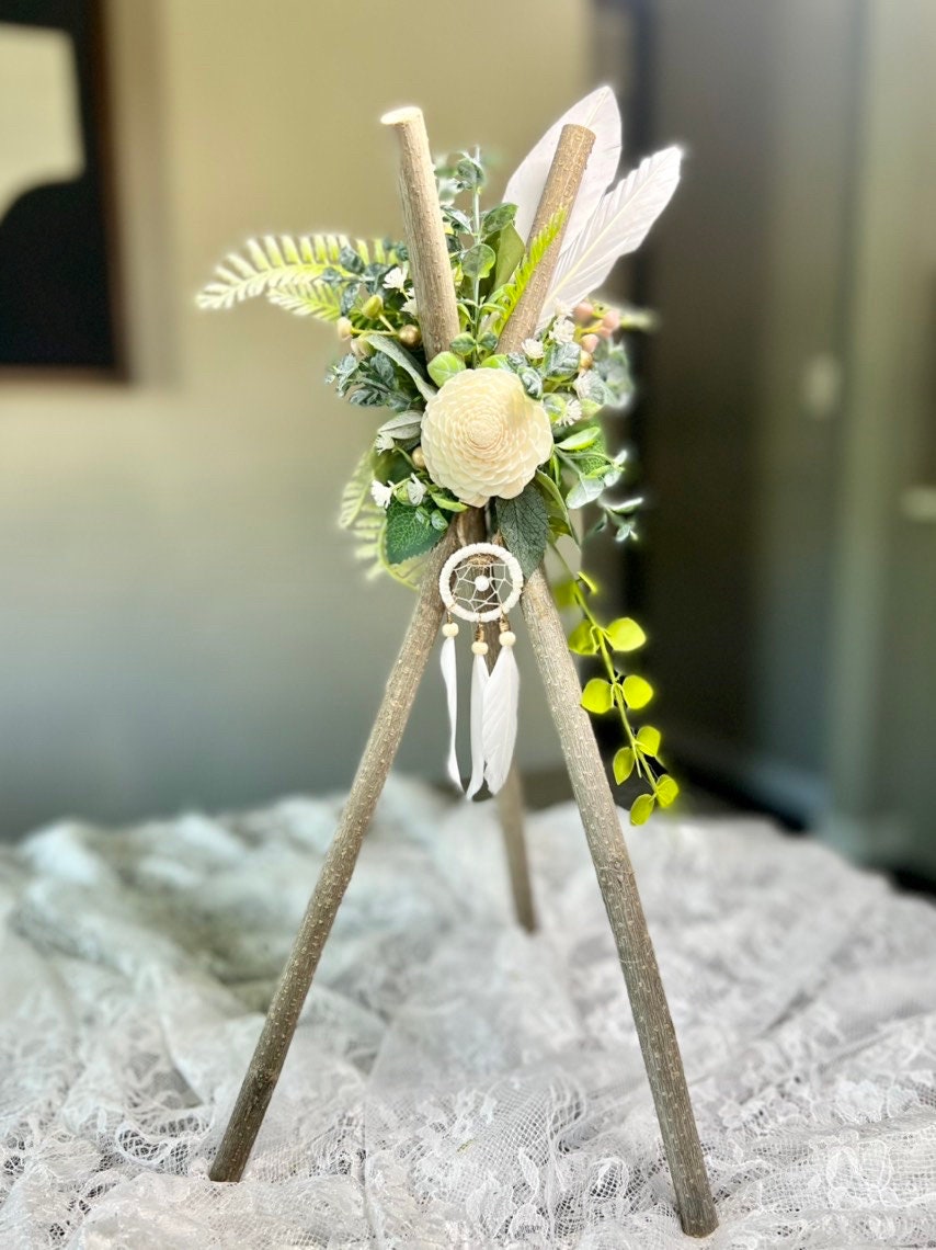 Boho 2025 teepee centerpiece