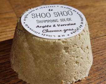 The "Shoo Shoo greasy hair", purifying solid shampoo with clays, hazelnut oil, jojoba and essential oil of lemony litsea