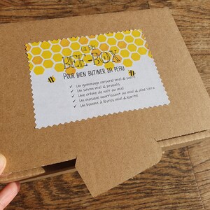 "Bee-box" gift set, complete honey-based skincare image 7