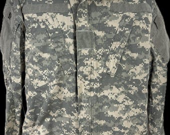 Genuine US Military ACU Combat shirt / top Digital Camo Medium-Short