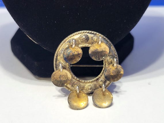Vintage 830s Traditional Norwegian Solje Round Brooch
