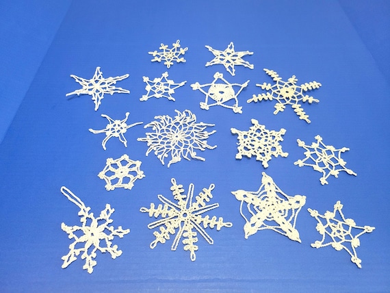 Vintage Starched Doily White Snowflake Ornaments Large Lot