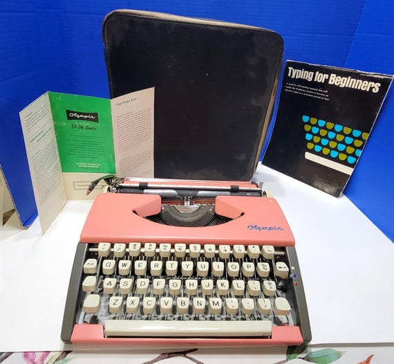 Vintage Rare Pink Olympia SF Deluxe Portable Typewriter in Case