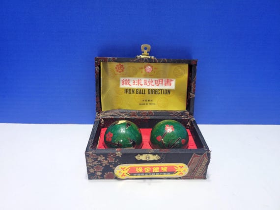 Vintage Chinese Green Cloisonne Boading Balls in Black Box